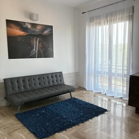Il Rifugio Delle Cascate Apartment *